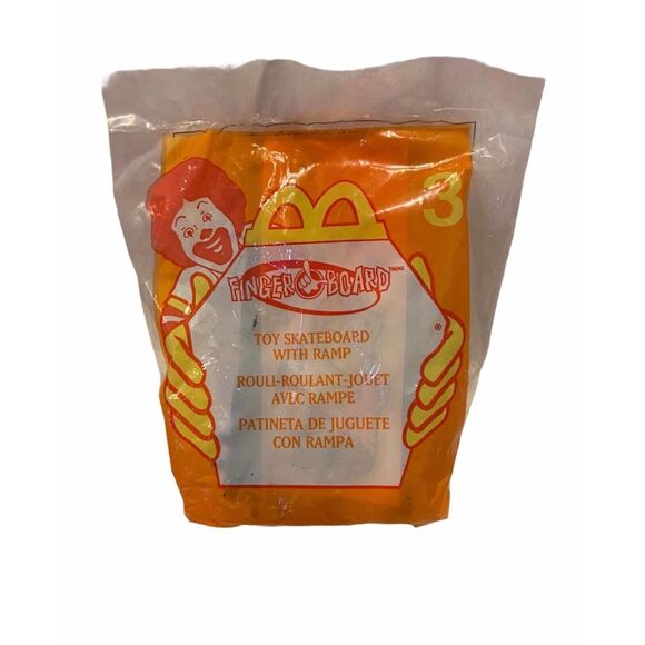 McDonalds 2000 Finger Board Toy Skateboard with Ramp #3 Happy Meal Toy - Picture 1 of 5